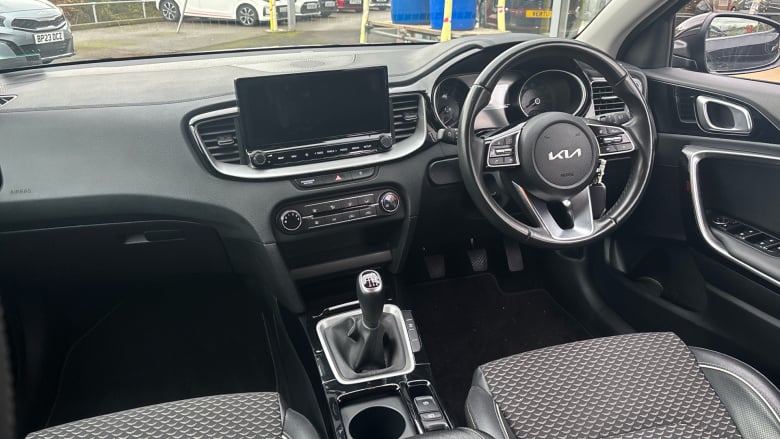 Kia Xceed 1.0T GDi ISG Connect 5dr Petrol Hatchback